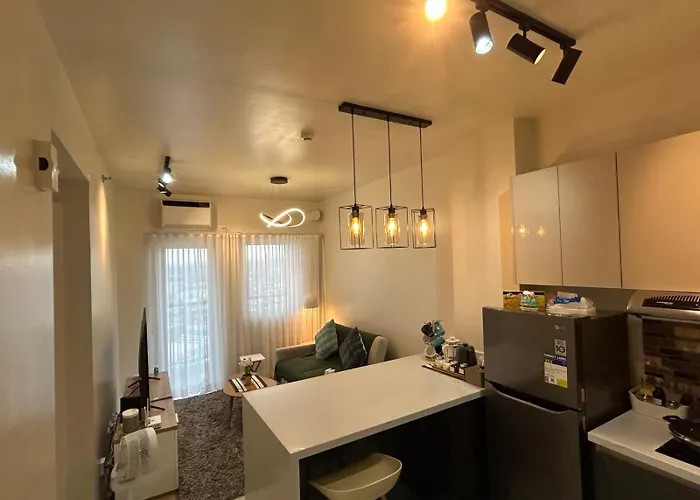 Cozy Place Near Eastwood Apartamento